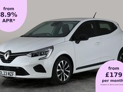 White Used 2023 Renault Clio V Evolution Hatchback | £13,177 (Good price)