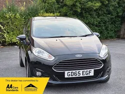 Black Used 2015 Ford Fiesta Zetec Hatchback | £5,200 (Fair price)