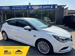 White Used 2016 Vauxhall Astra Elite Hatchback | £5,950 (Fair price)