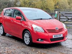 Red Used 2012 Toyota Verso MPV | £3,995 (Expensive)