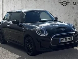 Midnight black Used 2021 Mini Cooper S Level 2 Hatchback | £14,840 (Fair price)