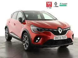 Red Used 2024 Renault Captur Techno SUV | £15,799 (Fair price)