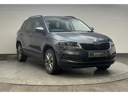 Quartz grey metallic Used 2021 Skoda Karoq SE Drive SUV | £18,796 (Fair price)