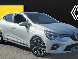 Silver Used 2020 Renault Clio V Version S Hatchback | £10,762 (Fair price)