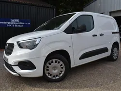 White Used 2020 Vauxhall Combo Sportive MPV | £9,495 (Fair price)