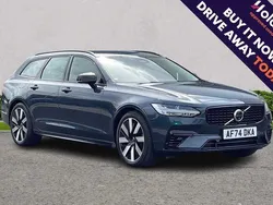 Used 2025 Volvo V90 Plus Estate | £45,990 (Expensive)