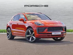 Papaya metallic Used 2023 Porsche Macan SUV | £60,990 (Expensive)