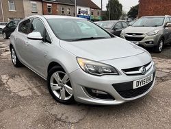 Silver Used 2015 Vauxhall Astra SRi Hatchback | £3,475 (Good price)