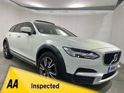 White Used 2018 Volvo V90 CC Pro Estate | £18,480 (Fair price)
