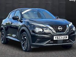 Black Used 2023 Nissan Juke N-Connecta SUV | £12,400 (Fair price)