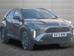 Grey Used 2023 Toyota Yaris Hybrid Design SUV | £23,595 (Fair price)