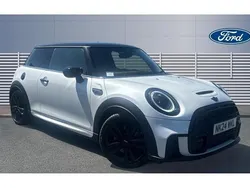 White Used 2024 Mini Cooper S Comfort Hatchback | £23,998 (Fair price)