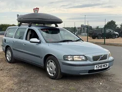 Blue Used 2001 Volvo V70 Estate | £1,550 (Fair price)