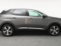 Grey Used 2022 Peugeot 3008 Allure SUV | £20,499 (A bit pricey)