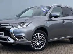 Used 2020 Mitsubishi Outlander P-HEV Estate | £16,495 (Fair price)