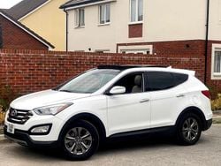 White Used 2013 Hyundai Santa Fe Premium SUV | £13,995