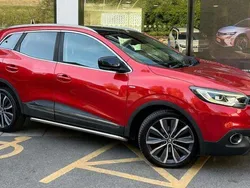 Red Used 2018 Renault Kadjar Signature SUV | £9,995 (Fair price)