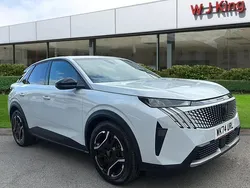 Okenite white Used 2024 Peugeot e-3008 Allure SUV | £25,495 (Super price)