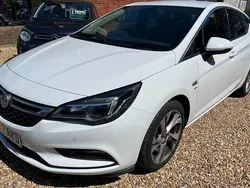 White Used 2017 Vauxhall Astra SRi Hatchback | £5,495 (Fair price)