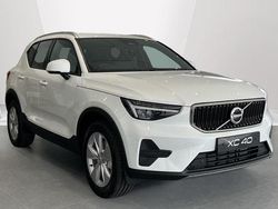 White New 2025 Volvo XC40 Core SUV | £32,995 (Good price)