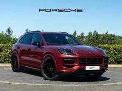 Chromite black metallic New 2024 Porsche Cayenne SUV | £96,990