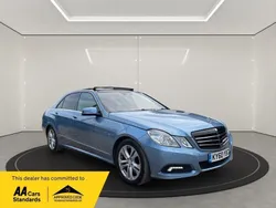 Blue Used 2010 Mercedes E350 Avantgarde Sedan | £5,499 (Fair price)