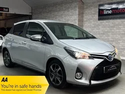 Silver Used 2014 Toyota Yaris Trend Hatchback | £3,495 (Super price)