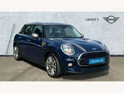 Blue Used 2017 Mini Cooper Hatch Hatchback | £9,495 (Good price)