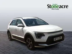 White Used 2023 Kia Niro 2 SUV | £18,995 (Fair price)