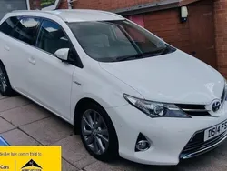 Used 2013 Toyota Auris Touring Sports Estate | £9,380 (Fair price)