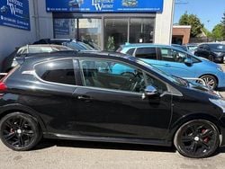 Black Used 2015 Peugeot 208 Prestige Hatchback | £6,475 (Fair price)