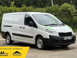 White Used 2015 Peugeot Expert Van | £5,790 (Fair price)