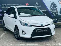 White Used 2014 Toyota Yaris Hybrid Trend Hatchback | £9,600 (Fair price)