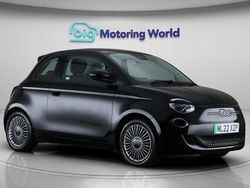 Black Used 2022 Fiat 500e Icon Hatchback | £10,700 (Good price)
