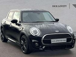 Midnight black Used 2020 Mini Cooper Hatch Hatchback | £13,195 (Fair price)