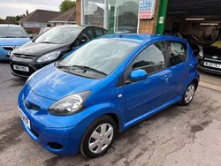 Blue Used 2010 Toyota Aygo Hatchback | £2,995 (Fair price)