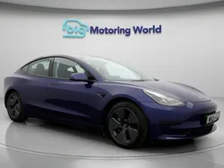Blue Used 2021 Tesla Model 3 Standard Range Plus Sedan | £15,700 (Good price)