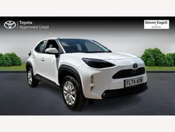White Used 2024 Toyota Yaris Hybrid Hatchback | £22,289 (Expensive)