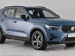 Fjord blue Used 2023 Volvo XC40 Plus SUV | £29,950 (Fair price)