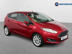 Red Used 2016 Ford Fiesta Titanium Hatchback | £7,299 (Fair price)