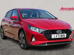 Red Used 2022 Hyundai i20 SE Hatchback | £13,999 (Fair price)