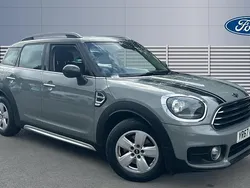 Grey Used 2017 Mini Cooper D Countryman SUV | £10,598 (Good price)