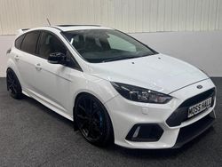 White Used 2018 Ford Focus RS Hatchback | £24,590 (Fair price)