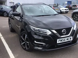 Black Used 2019 Nissan Qashqai Tekna SUV | £15,250 (Good price)