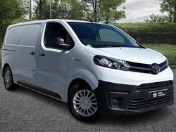 White Used 2024 Toyota Proace Van | £20,901