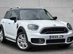 White Used 2019 Mini Cooper S Countryman Exclusive SUV | £20,490 (Fair price)