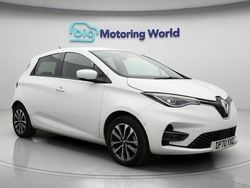 White Used 2020 Renault Rapid GT-Line Hatchback | £8,900 (Fair price)