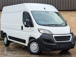 White Used 2023 Peugeot Boxer Van | £13,650
