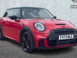 Chili red Used 2023 Mini Cooper S Hatch Hatchback | £23,975 (Fair price)