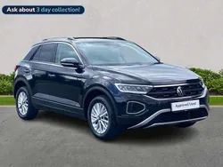 Black Used 2022 VW T-Roc Life SUV | £17,431 (Fair price)